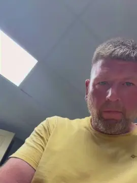 Cam4 Free Live Porn of bigmike402420