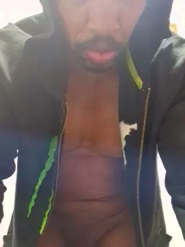 Cam4 Live Sex Cam of Negro1000sexy