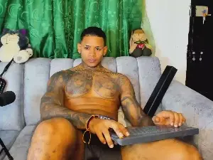 Cam4 Free Live Porn of JARED_KUSHH1