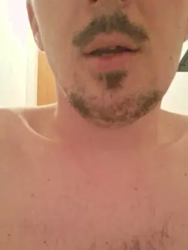 Cam4 Free Live Porn of SAUGAR777
