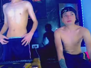 Cam4 Sex Cam of TheShamefulBoys