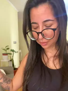 Cam4 Live Sex of Isapekha