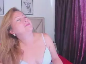 Cam4 Live Sex Cam of Miss_Casius