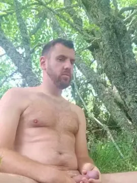 Cam4 Free Porn Cam of AventurierTBM