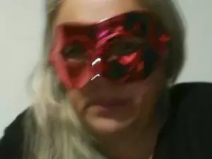 Cam4 Nude Webcam of AngelaCurvyMilf