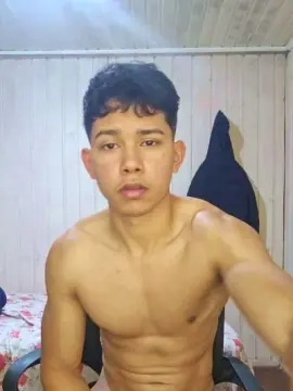 Cam4 Adult Webcam of Isaack1ng