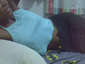 Cam4 Nude Webcam of Creamypussie1