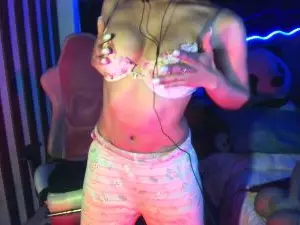 Cam4 Free Live Porn of LilithMooree