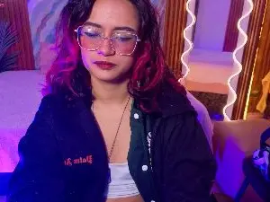 Cam4 Private Sex Chat of Kristen_tay