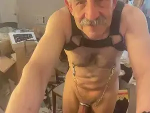 Cam4 Free Live Porn of cuirhautbois