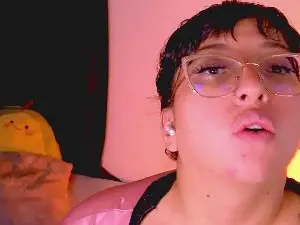 Cam4 Free Live Porn of piafisher1_cute