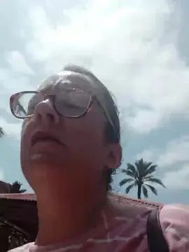 Cam4 Watch Live Sex Cams of estrella232
