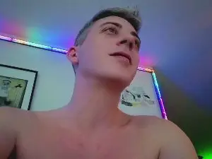 Cam4 Free Porn Cam of HuGo4K
