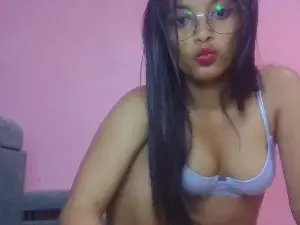 Cam4 Watch Live Sex Cams of Sisie_Sexyy