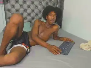 Cam4 Adult Video Chat of Cambrownn