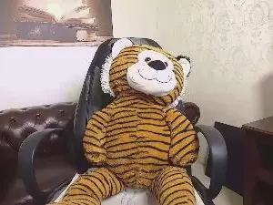 Cam4 Free Live Porn of KyloEast