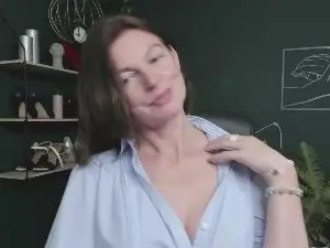 Cam4 Watch Live Sex Cams of Vivian_Heart