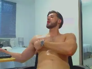 Cam4 Free Live Porn of MARCK_CHEST