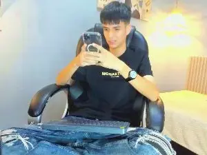 Cam4 Free Porn Cam of maxim_rod