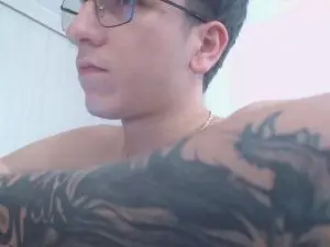Cam4 Free Porn Cam of axel_serra