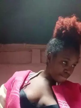 Cam4 Adult Webcam of emeli2