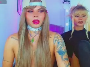 Cam4 Nude Webcam of leslychaneldoll