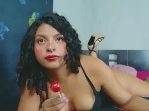 Cam4 Nude Webcam of luluupeach69