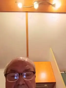 Cam4 Live Porn of minuzzo61