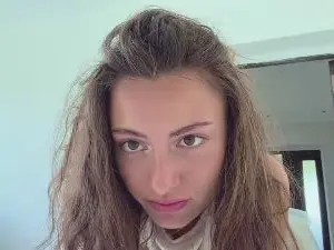 Cam4 Sex Cam of MyrtaJumbo