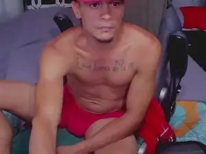 Cam4 Sex Cam of Brunocuttie9