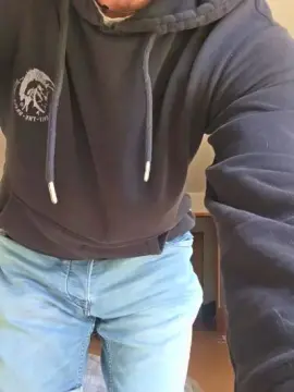 Cam4 Live Porn of Doperman