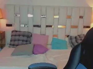 Cam4 Free Live Porn of Nauthy_Nahomi