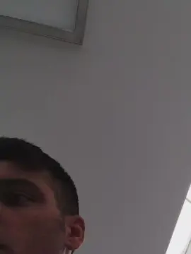 Cam4 Live Sex of italian_bull1