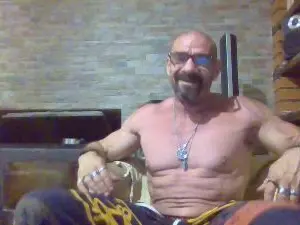 Cam4 Free Porn Cam of TomiPsexy