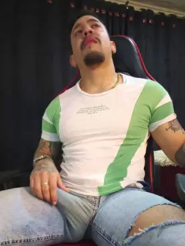Cam4 Free Porn Cam of Im_massimo777