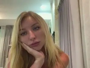 Cam4 Watch Live Sex Cams of XochitlBrydon