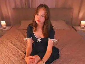 Cam4 Live Sex Cam of LeannaRigby