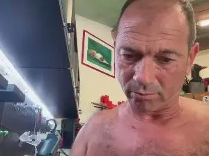 Cam4 Free Live Porn of osiris8475