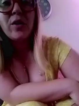 Cam4 Live Porn of bethbabe