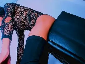 Cam4 Free Porn Cam of stefaniaferrer1