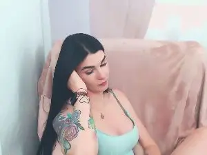 Cam4 Live Sex of BrunettDream
