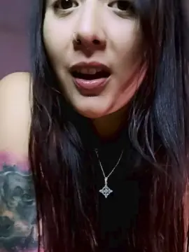 Cam4 Live Sex of AlmaPagana