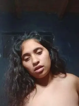 Cam4 Live Sex Cam of Camila057