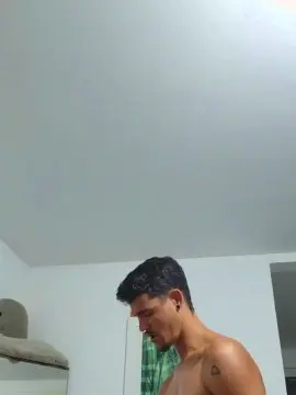 Cam4 Live Sex of Levi_Henrique