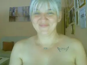 Cam4 Live Porn of irma2