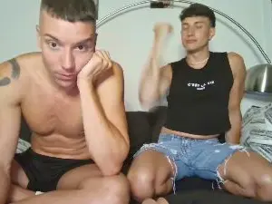 Cam4 Live Sex of OnlyMikMat_fans