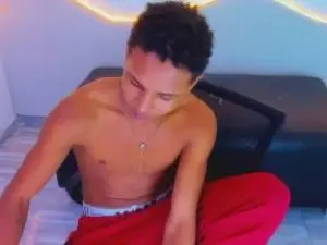 Cam4 Free Porn Cam of RafaelVander