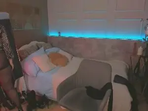 Cam4 Live Porn of KylieMellow