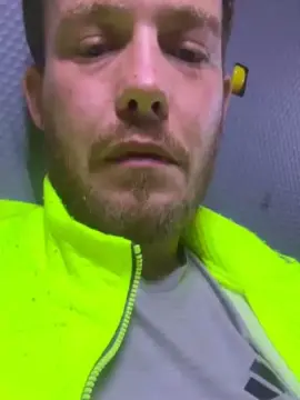 Cam4 Live Porn of BigDjd