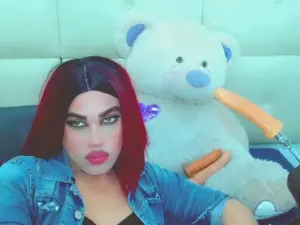 Cam4 Sex Cam of LilieRousse